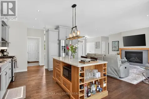 81 Lakeland Avenue Trent Lakes ON K0L 1J0