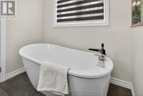 81 Lakeland Avenue Trent Lakes ON K0L 1J0