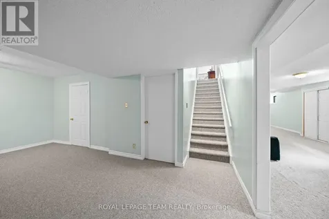 1360 Gaultois Avenue Ottawa ON K1C 3G6