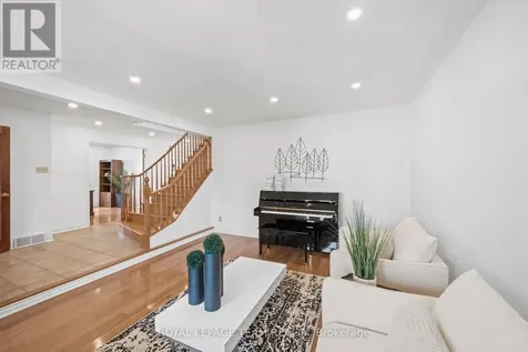 1360 Gaultois Avenue Ottawa ON K1C 3G6