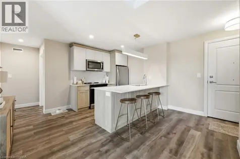 34 Norman Street Brantford ON N3R 2Y1