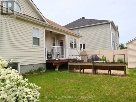 204 Hillpark High Street Ottawa ON K1W 0B5