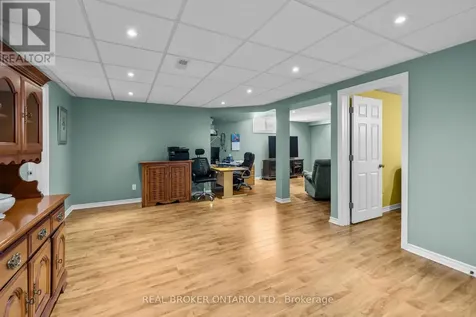 204 Hillpark High Street Ottawa ON K1W 0B5