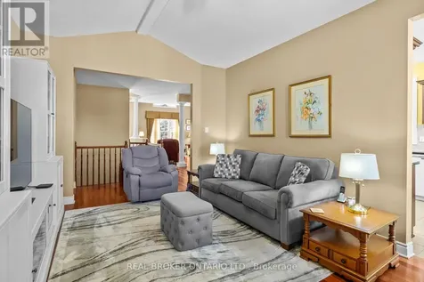 204 Hillpark High Street Ottawa ON K1W 0B5