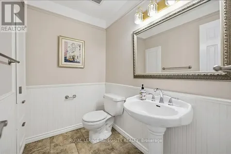50 Rosenfeld Crescent Ottawa ON K2K 2L2