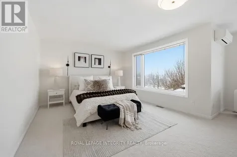 50 Rosenfeld Crescent Ottawa ON K2K 2L2