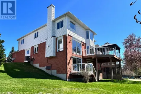 50 Rosenfeld Crescent Ottawa ON K2K 2L2