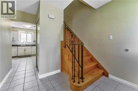 37 Gottscheer Court Kitchener ON N2M 3L3