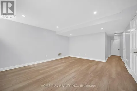 957 Messor Crescent Ottawa ON K2S 0P2