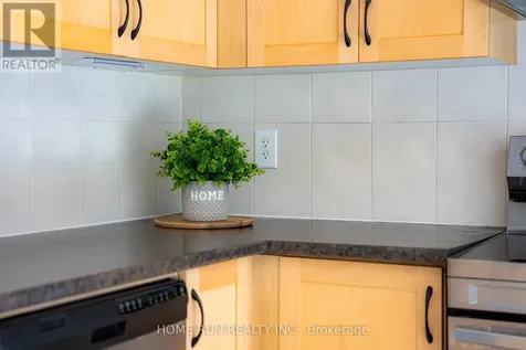 957 Messor Crescent Ottawa ON K2S 0P2