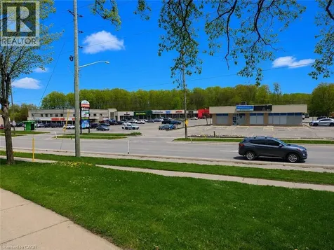 451 Albert Street Waterloo ON N2L 5A7