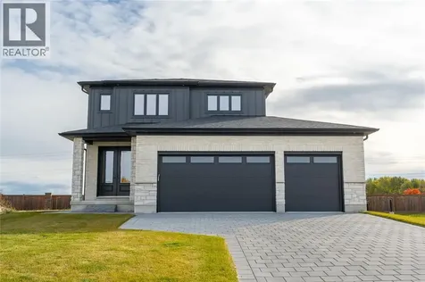 1045 Manhattan Drive Sarnia ON N7S 0H1