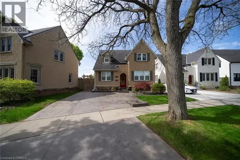 48 Lincoln Avenue Brantford ON N3T 4S7