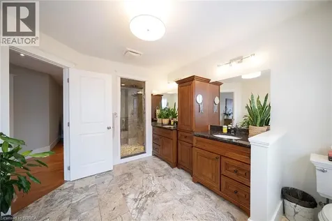 48 Lincoln Avenue Brantford ON N3T 4S7