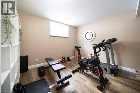 48 Lincoln Avenue Brantford ON N3T 4S7