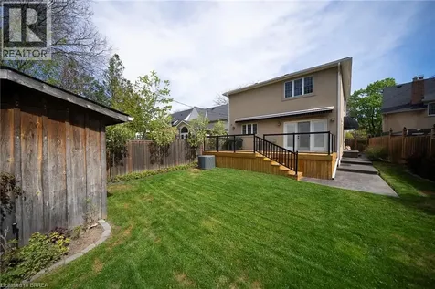 48 Lincoln Avenue Brantford ON N3T 4S7