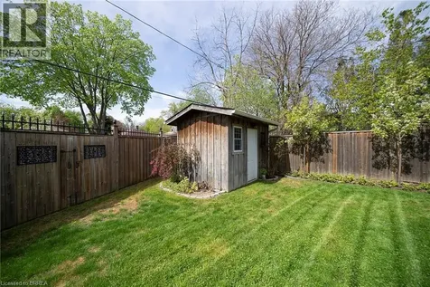 48 Lincoln Avenue Brantford ON N3T 4S7