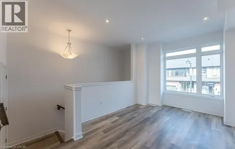 120 Court Drive Paris ON N3L 0N2