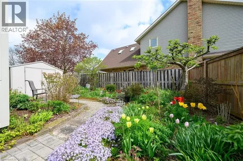 1 Captain Tenbrock Terrace St. Catharines ON L2W 1B2