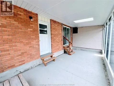 561 Lacroix Street Chatham ON N7M 2X3
