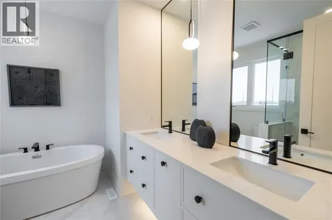 110 Newcastle Drive Sarnia ON N7S 0A7
