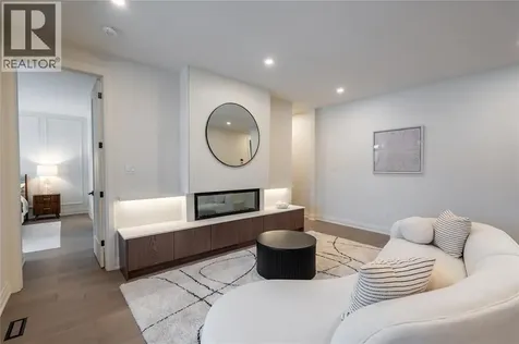 110 Newcastle Drive Sarnia ON N7S 0A7