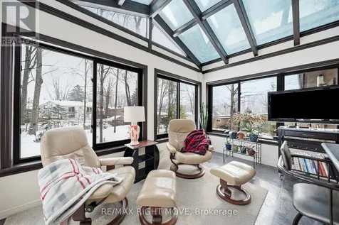 220 Belmoral Drive Orillia ON L3V 5R1