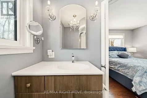 220 Belmoral Drive Orillia ON L3V 5R1