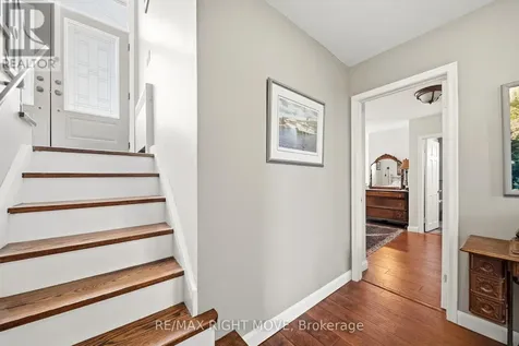 220 Belmoral Drive Orillia ON L3V 5R1
