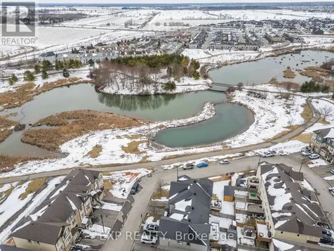 489 Coldwater Crescent Ottawa ON K2M 0J2