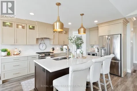 1 Lincolns Cove Street Central Elgin ON N5L 0A8