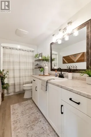 1 Lincolns Cove Street Central Elgin ON N5L 0A8