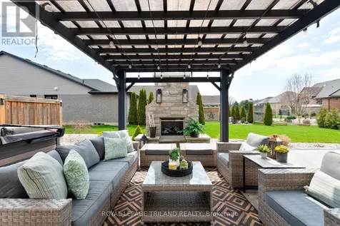 1 Lincolns Cove Street Central Elgin ON N5L 0A8