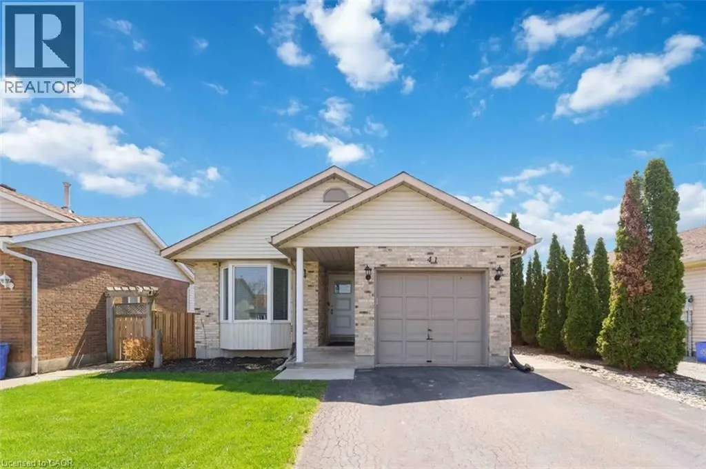 41 Eastwood Drive Welland ON L3C 6W1