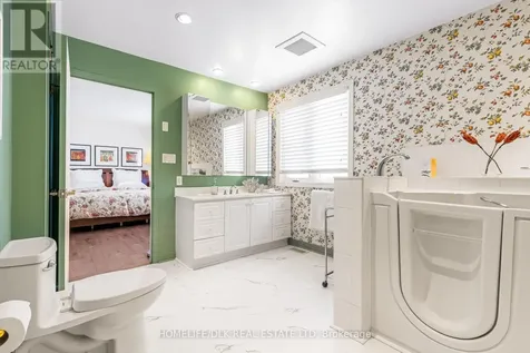 1102 Burnside Drive Augusta ON K6V 5T1