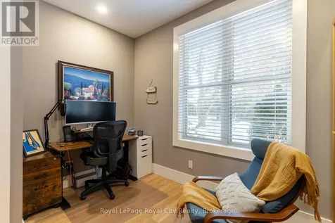255 Normandy Avenue Waterloo ON N2K 1X6