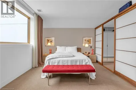 9 Cobourg Street Stratford ON N5A 3E4