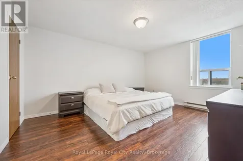 35 Green Valley Drive Kitchener ON N2P 2A5