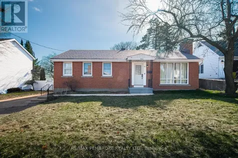 251 Broadview Drive Pembroke ON K8A 2A1