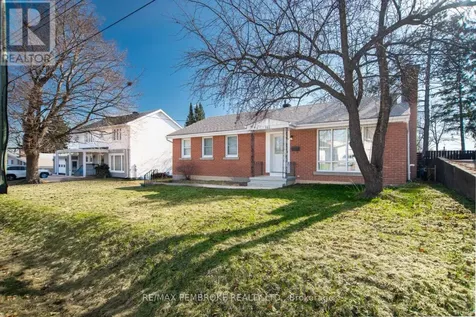 251 Broadview Drive Pembroke ON K8A 2A1