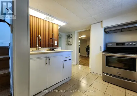 294 Fairfield Avenue South Hamilton (homeside) ON L8H 5H6