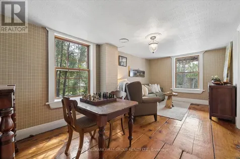 130 Myrtle Road East Whitby ON L0B 1A0