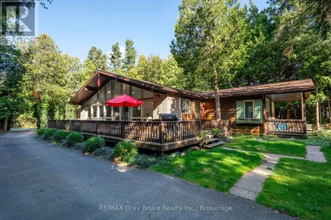 66 Harpur Drive Northern Bruce Peninsula ON N0H 2R0