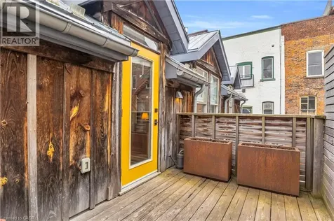 9 Cobourg Street Stratford ON N5A 3E4