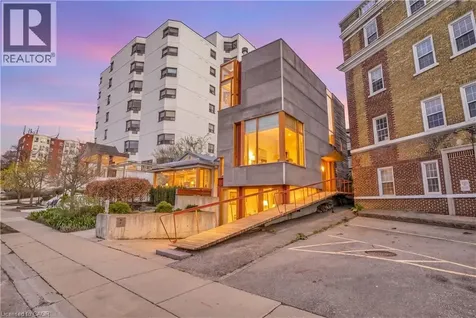 7 Cobourg Street Stratford ON N5A 3E4