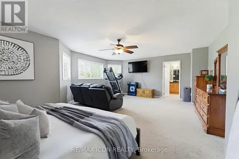 29 Watson Crescent North Dumfries ON N0B 1E0