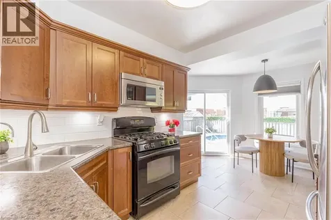 33 Meaghan Street Waterdown ON L8B 0H5