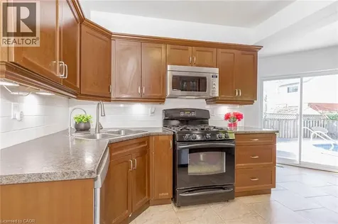 33 Meaghan Street Waterdown ON L8B 0H5