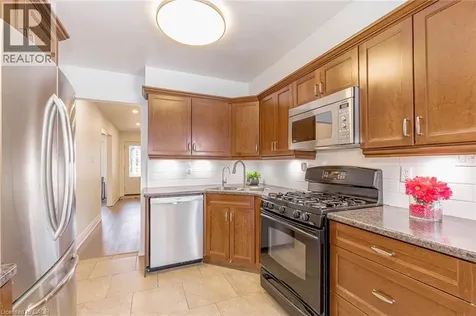 33 Meaghan Street Waterdown ON L8B 0H5