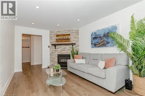 33 Meaghan Street Waterdown ON L8B 0H5